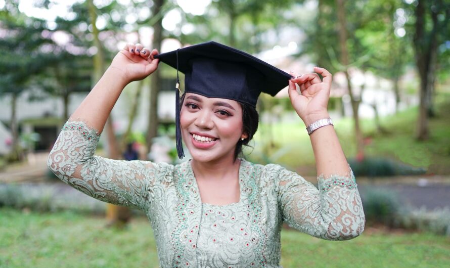 15 Best Last minute scholarships deadline this month